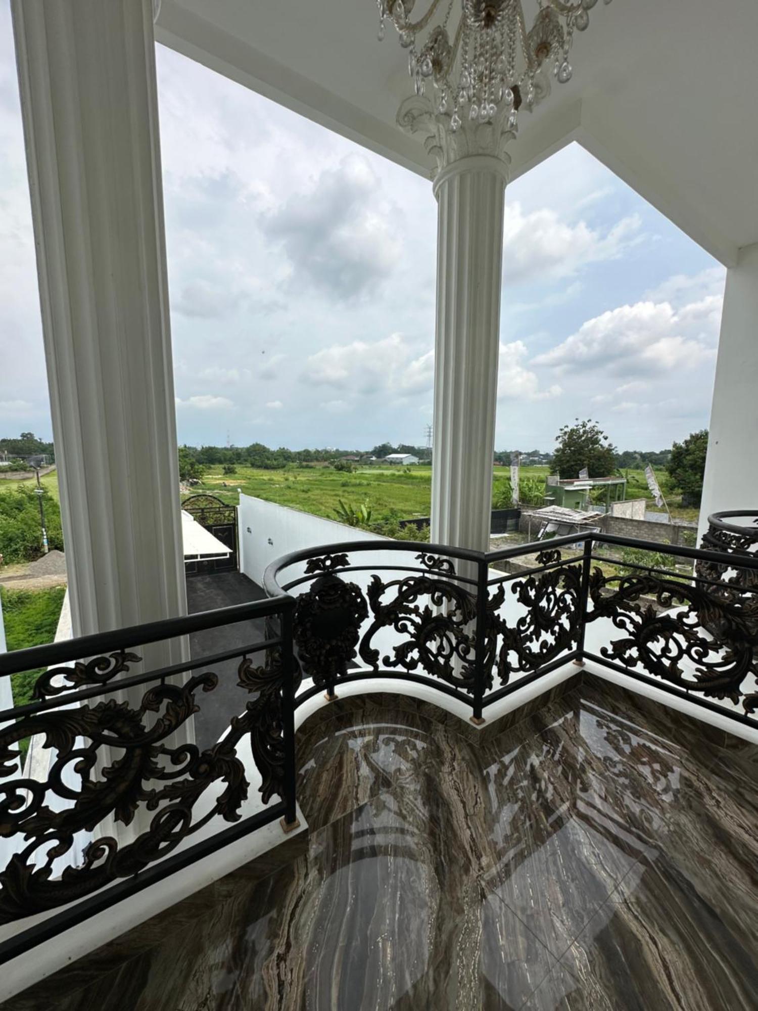 Villa Rumah Putih Jogja Yogyakarta Extérieur photo