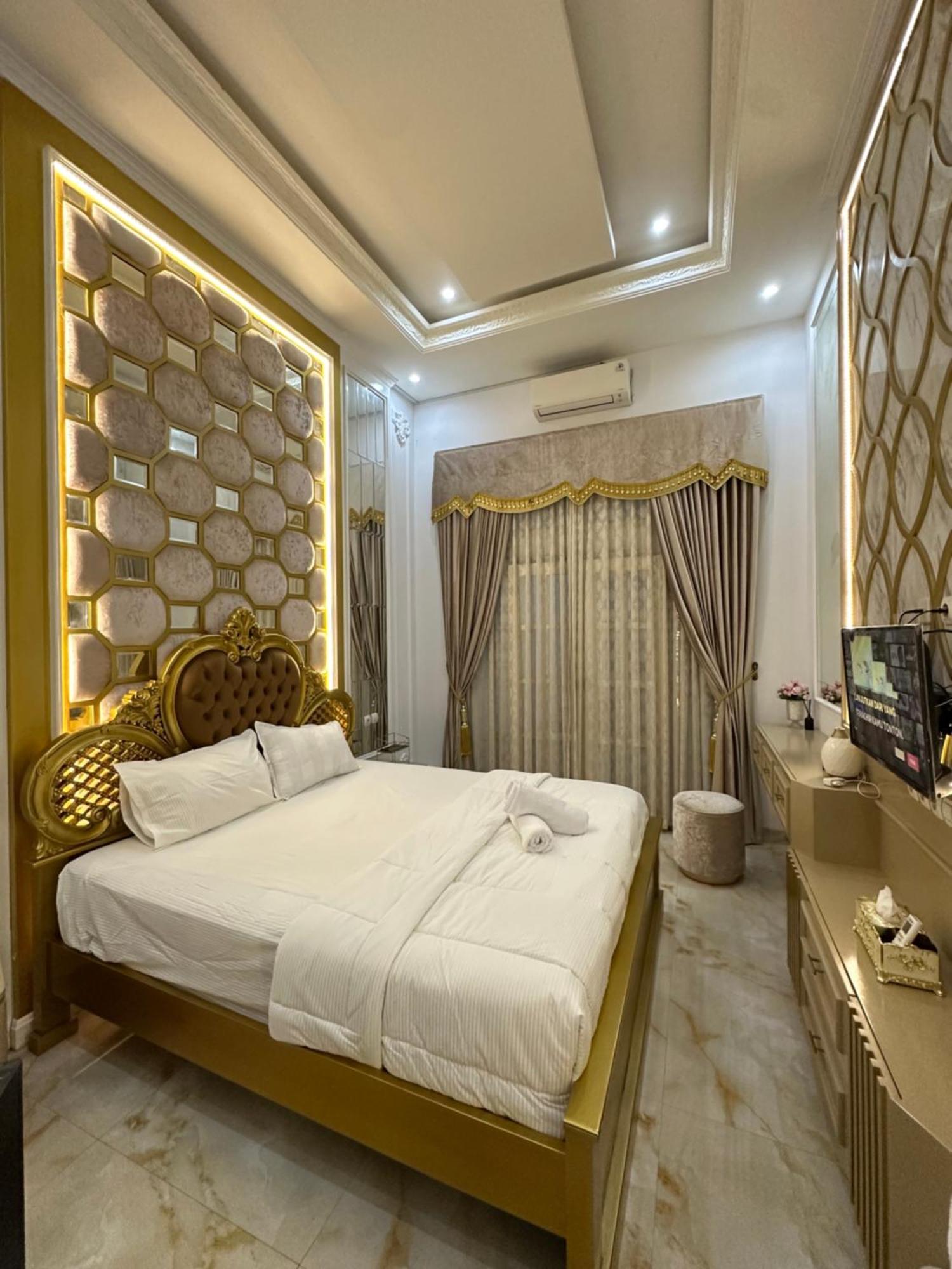 Villa Rumah Putih Jogja Yogyakarta Extérieur photo